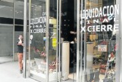 La venta minorista cayó un 8,2% en octubre y acumula diez meses en baja