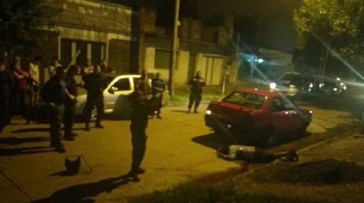 Horror en Hurlingham | Mató a cinco familiares, hirió a otros tres y está profugo