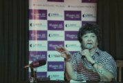 Dora Barrancos: “Contextos sociopolíticos abrumadores como este llevan a mayor violencia”