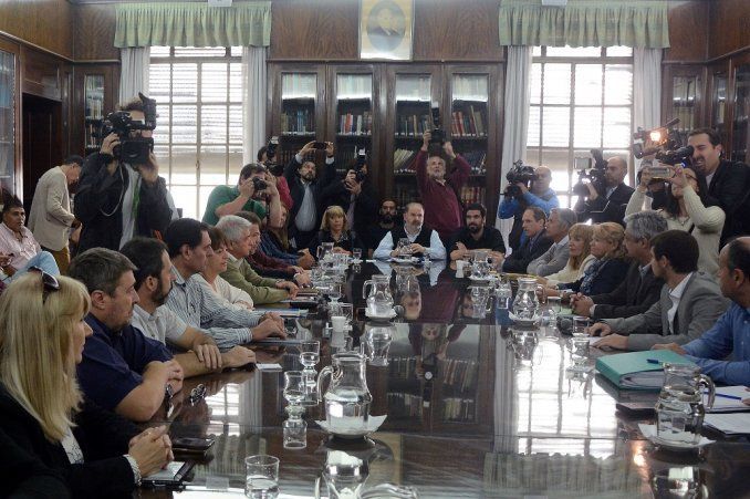 Conflicto docente | Nuevo rechazo a la oferta de Vidal
