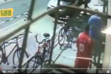 Video | Pescan a empleado municipal robando una bicicleta en pleno Castelar
