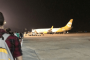 Más problemas para Flybondi | Afirman que se cayó un pedazo de motor antes de un despegue