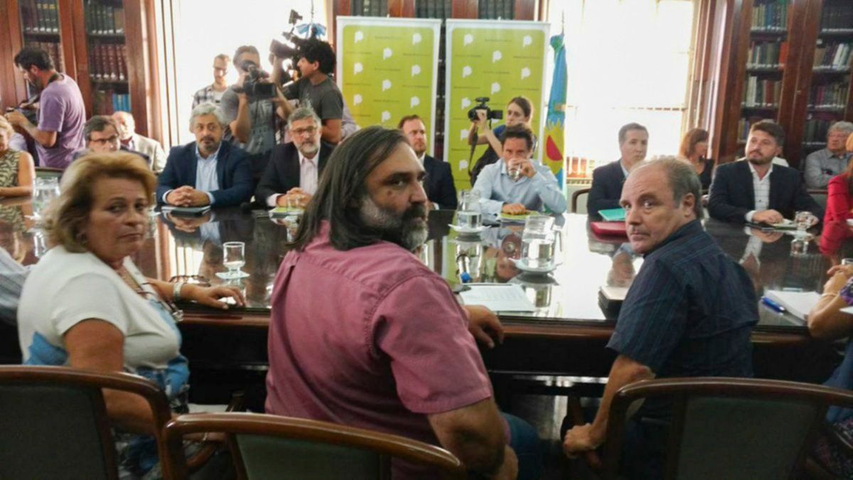 Provincia | Gremios docentes aceptaron la propuesta de aumento salarial