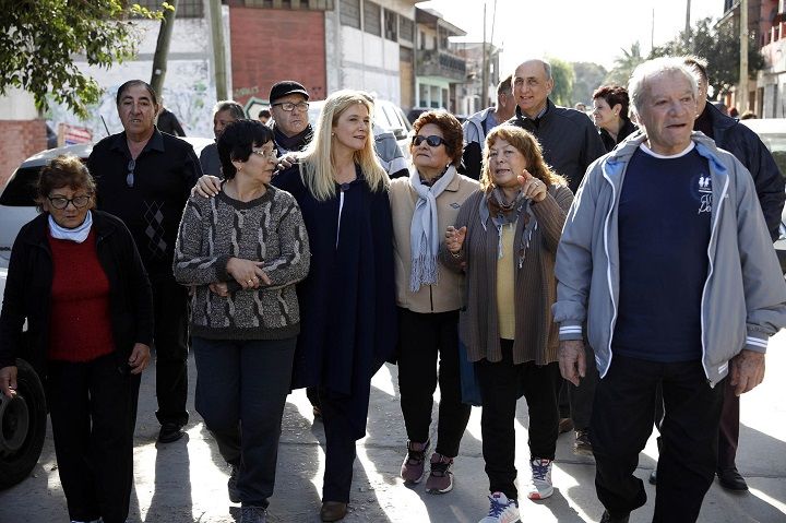 Veronica Magario recorrió una obra hidráulica en La Tablada y criticó al gobierno nacional y provincial