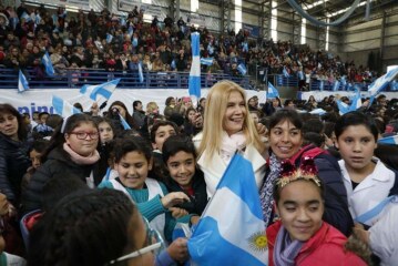 Verónica Magario:  “La educación en La Matanza siempre ha sido prioridad”