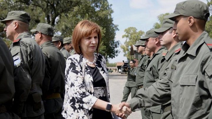 El “Servicio Cívico Voluntario” de Macri y Bullrich generó un amplio rechazo en la oposición