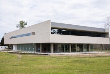 UNSAM | Se inauguró el segundo edificio del Instituto Dan Beninson