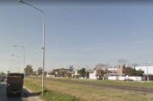 La Matanza | Arrojan a una mujer desde un auto en movimiento y es arrollada por un camión de basura