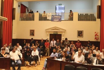 En vivo | Se debate la emergencia económica administrativa en Morón