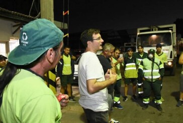 Morón | Lucas Ghi visitó a los trabajadores de la recolección de residuos