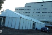 Morón | El Municipio instala dos módulos sanitarios detrás del Hospital