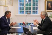 El Gobierno congeló hasta el 31 de agosto las tarifas de teléfono, celular, internet y cable