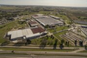 La planta Mercedes-Benz de La Matanza retomó la producción