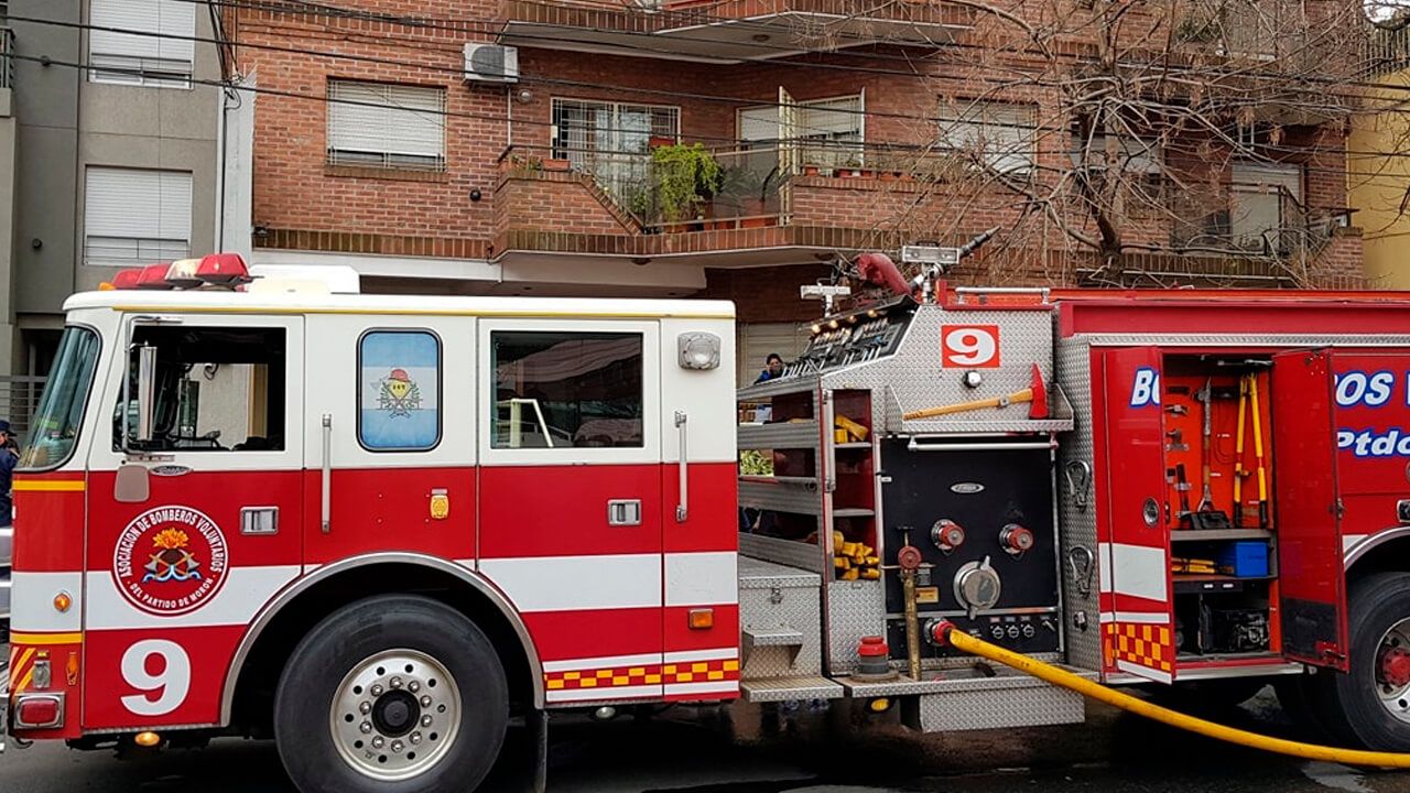 Incendio en un departamento del centro de Morón deja una víctima fatal