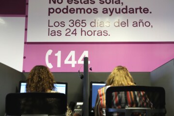 La línea 144 recibió durante el aislamiento un 30% más de llamadas de mujeres