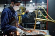 País | El Salario Mínimo, Vital y Móvil aumentará un 28% y alcanzará los 21.600 pesos