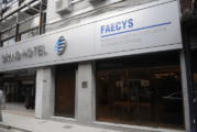 Comercio firmó una revisión de la paritaria 2020 y acordaron un 21% extra