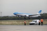 Llegó a Ezeiza el tercer vuelo de Aerolíneas Argentinas con vacunas desde Moscú