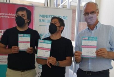 Gollan es el primer mayor de 60 años en aplicarse la vacuna contra el coronavirus
