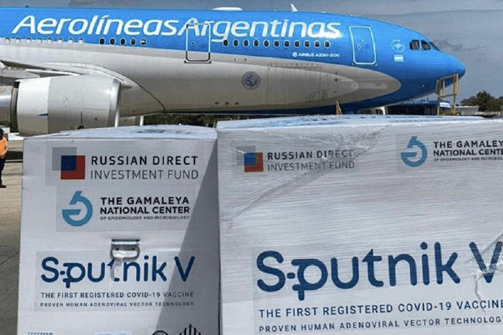 Coronavirus | Esta tarde llega el octavo vuelo con 500.000 dosis de la vacuna Sputnik V