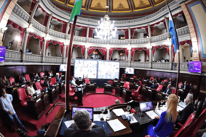 Provincia | El Senado Bonaerense convirtió en ley el régimen simplificado de Ingresos Brutos y las nuevas moratorias