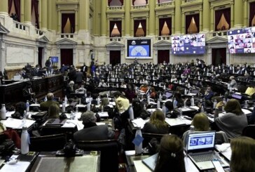 El Congreso aprobó el proyecto que aplaza el calendario electoral