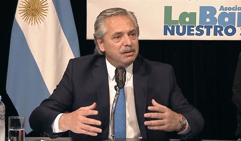 Fernández: “Lo que más me importa es que el sueldo de los trabajadores no se retrase”