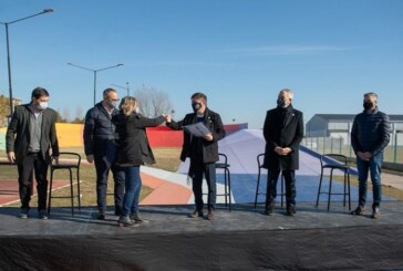 La Provincia entrega 8.000 escrituras a familias bonaerenses