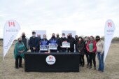 Morón | Ghi firmó convenio para que dos clubes utilicen el futuro Polideportivo Municipal de El Palomar