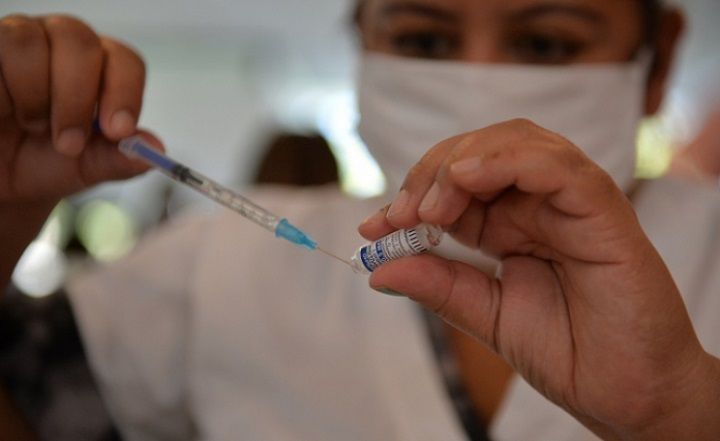 Provincia | Comienza la vacunación de menores, de 12 a 17 años, de grupos priorizados