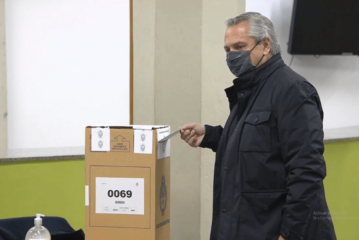 #Elecciones2021 | Votó el presidente Alberto Fernández: “La Argentina sigue mañana”