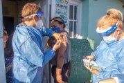 Coronavirus | La campaña Buenos Aires Vacunate recorre los barrios del oeste