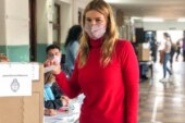 #Elecciones2021 | Votó la candidata de Manes en Hurlingham, Andrea Giorgini