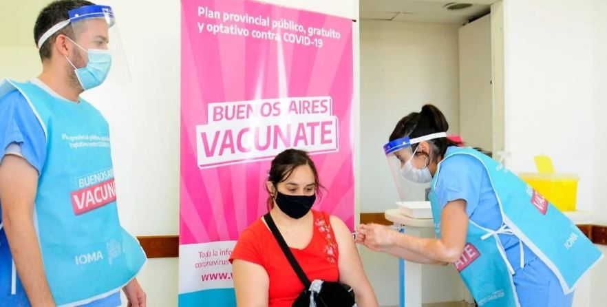 Coronavirus | Kicillof anunció vacunación libre para mayores de 30 años en la Provincia