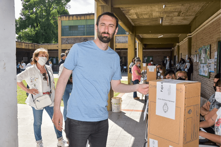 #Elecciones2021 | Damián Selci votó en Hurlingham