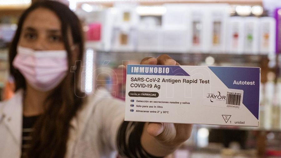 Más de 19 mil autotests de COVID vendidos en farmacias: cuáles son y cuánto cuestan