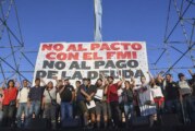 La izquierda y organizaciones sociales marcharon contra el acuerdo con el FMI