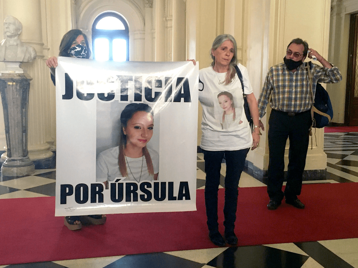 Un año sin Úrsula: la familia pide destituir dos jueces que podrían haber evitado el femicidio