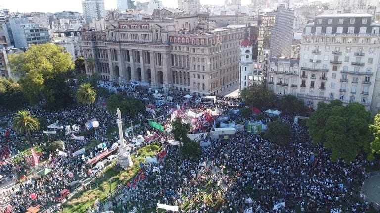 1F | Multitudinaria marcha por la democratización de la justicia