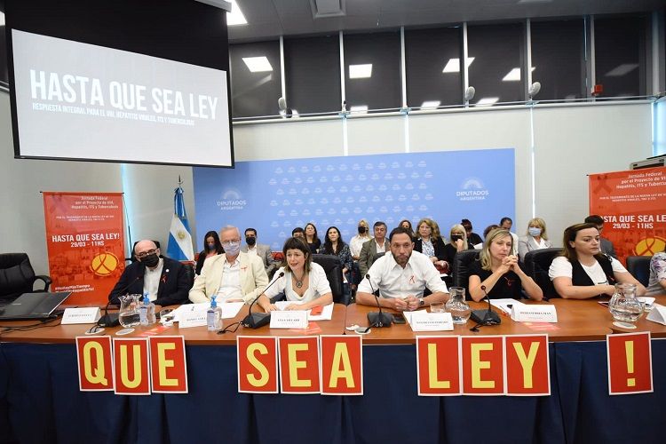Diputados presentaron el proyecto para una nueva ley integral de VIH