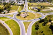 Provincia | Se firmaron los contratos de inicio de obras para la Ruta Provincial N° 6
