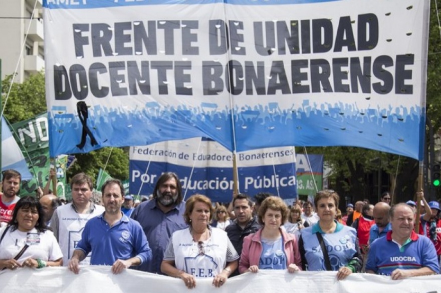 El Frente de Unidad Docente Bonaerense pide la devolución de “descuentos indebidos”