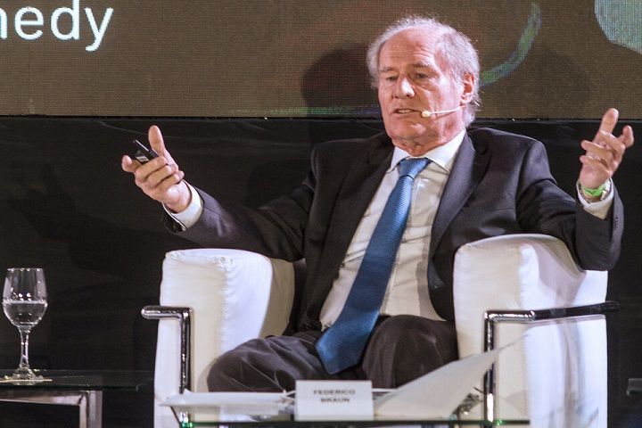 El dueño de La Anónima confesó que su receta contra la inflación es remarcar precios todos los días