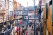 Morón | Continúan los trabajos en las viviendas del barrio Presidente Sarmiento