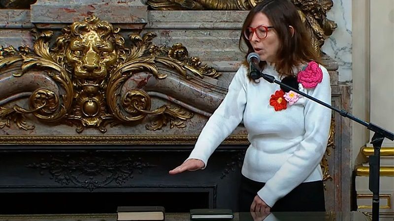 Silvina Batakis: “La tarea es equilibrar las cuentas con la gente adentro”