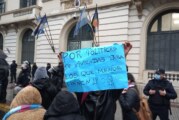 #ViviendaDigna | Vecinos del Barrio 1 de Noviembre marcharon al Municipio de La Matanza