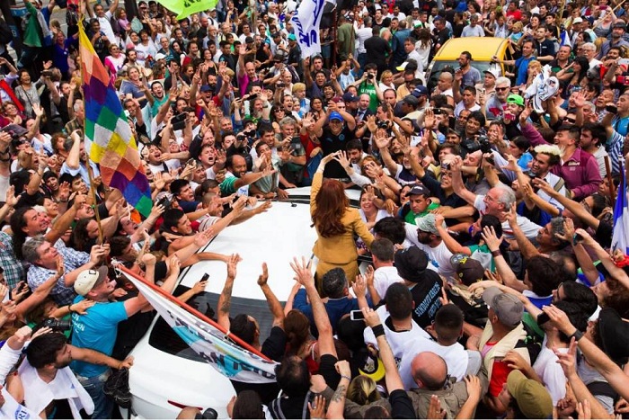 Convocatoria a una masiva marcha a Plaza de Mayo por el intento de magnicidio a Cristina Fernandez de Kirchner