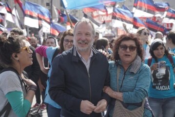 Sabbatella: “Esta marcha es conmemoración, reafirmación de la lealtad y compromiso con un futuro más justo para todos y todas”