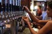 Se realizará una nueva edición de la Noche de las Cervecerías en Morón