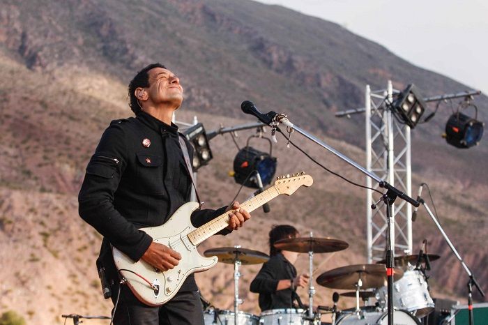 Divididos proyectará en Hurlingham su documental